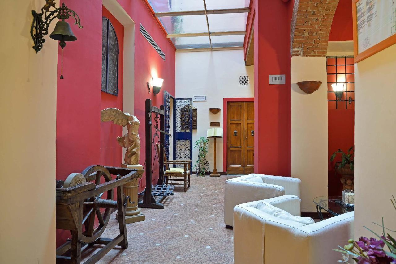Hotel Porta Faenza Флоренция Экстерьер фото