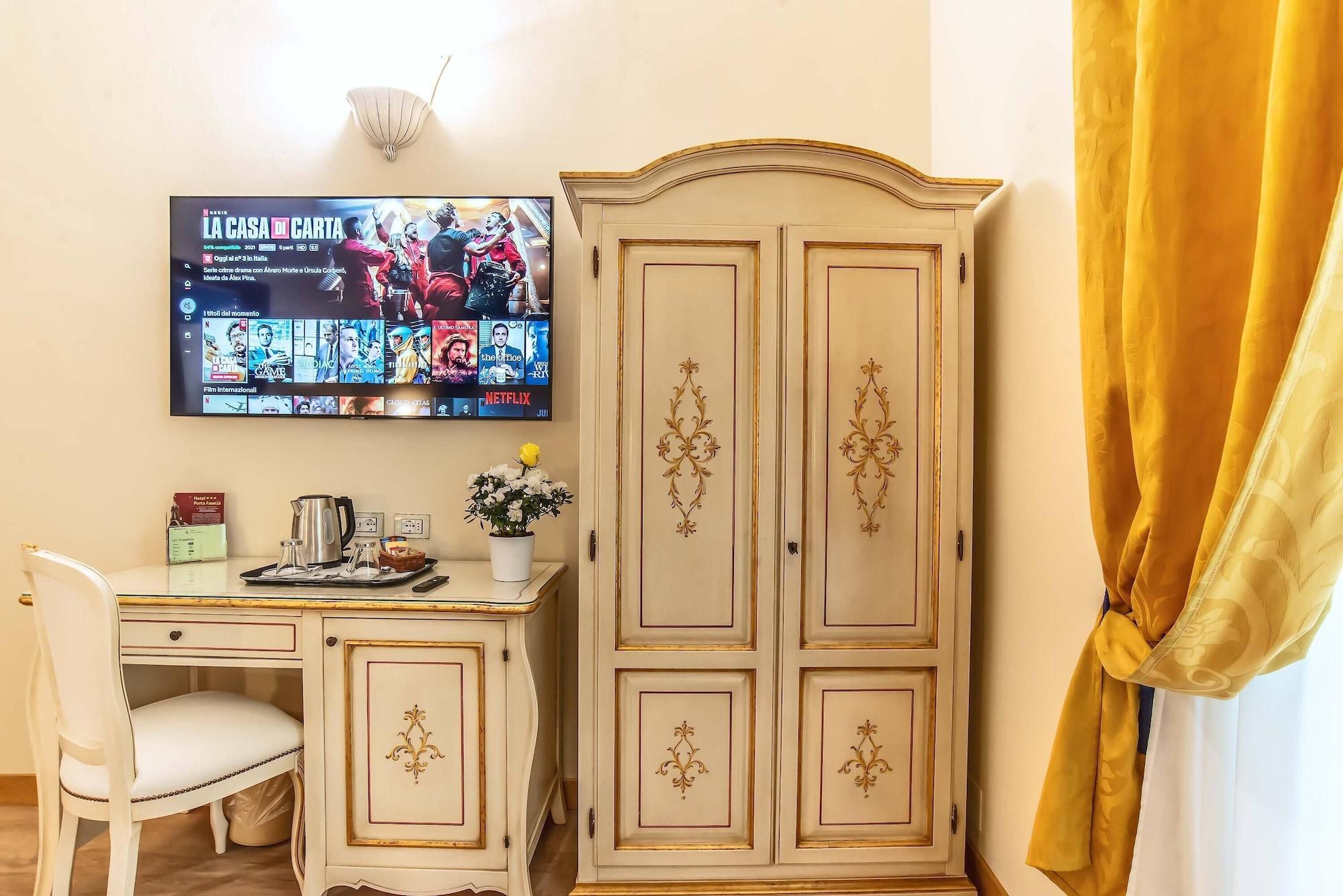 Hotel Porta Faenza Флоренция Экстерьер фото