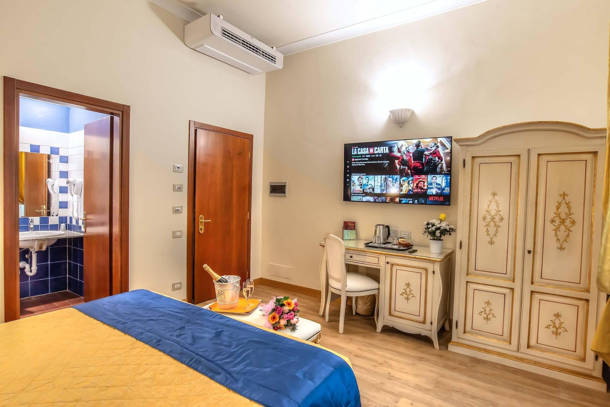 Hotel Porta Faenza Флоренция Экстерьер фото