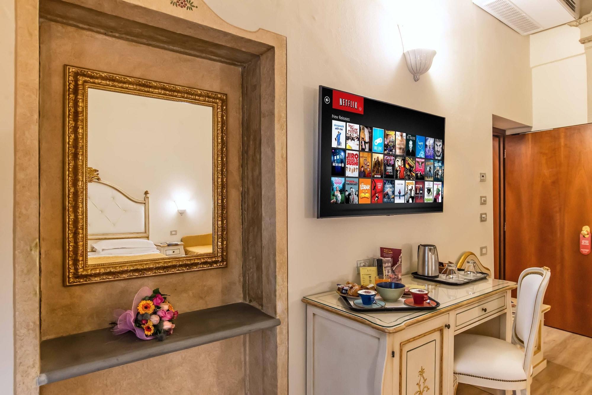 Hotel Porta Faenza Флоренция Экстерьер фото