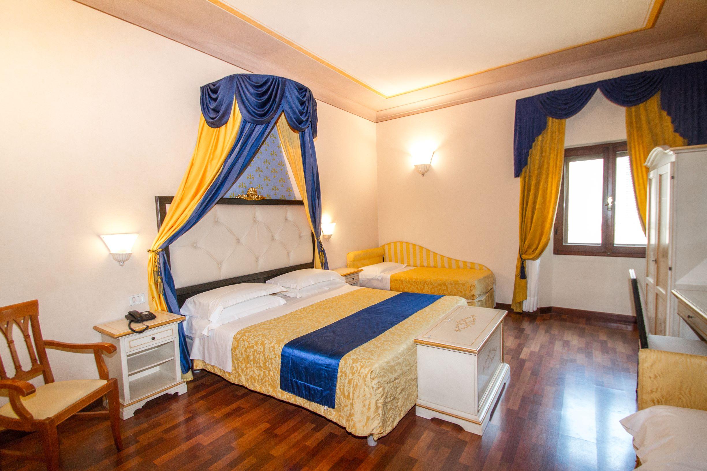 Hotel Porta Faenza Флоренция Экстерьер фото