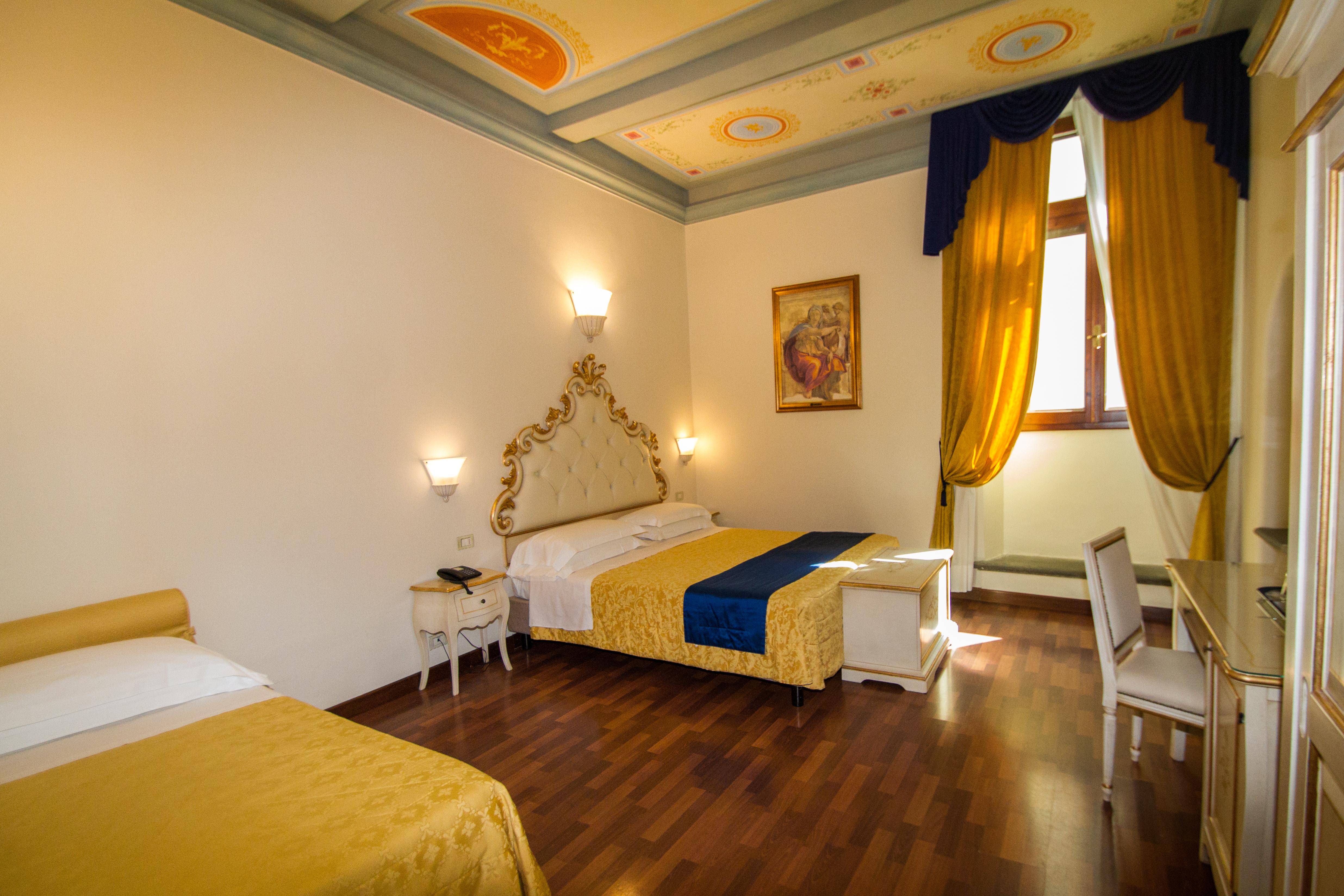 Hotel Porta Faenza Флоренция Экстерьер фото