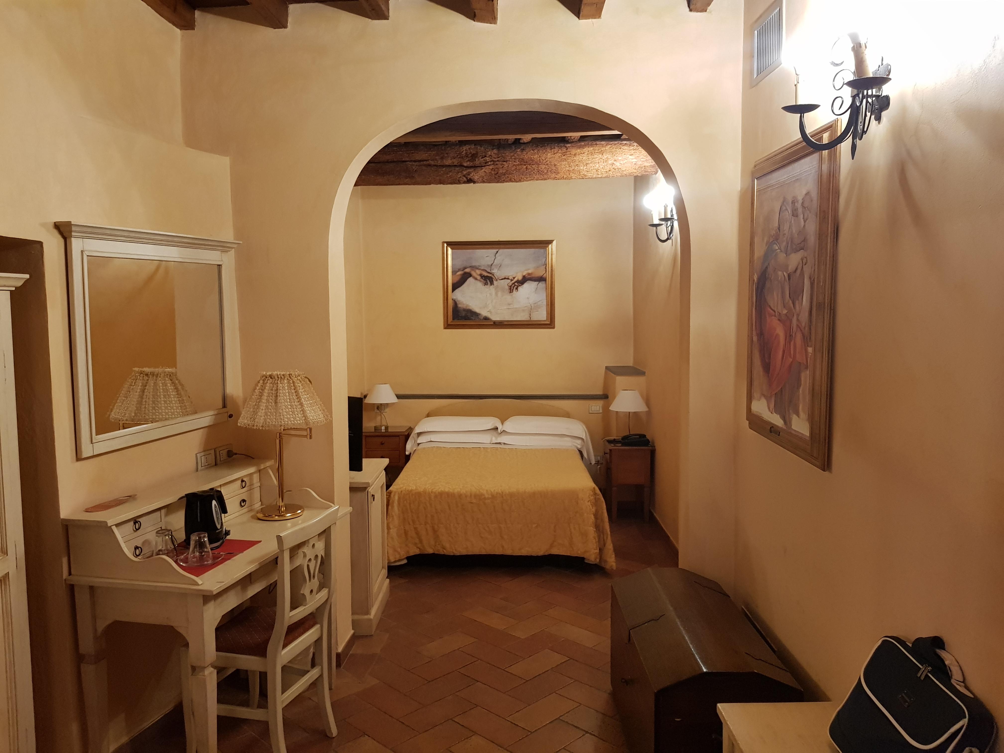 Hotel Porta Faenza Флоренция Экстерьер фото